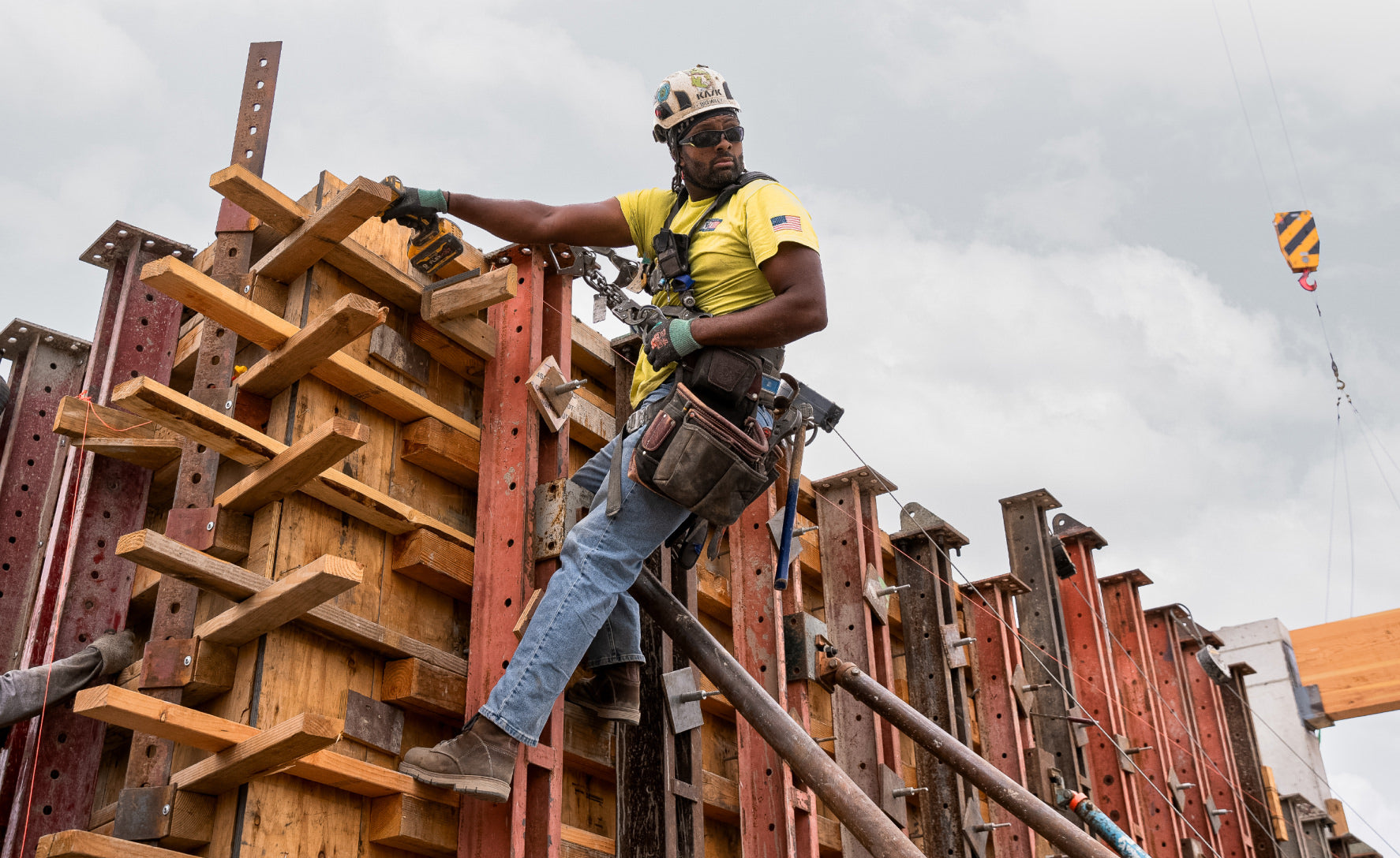 Men's San Jose 6 Waterproof 90° Heel Boot (Aluminum Toe) | Bison/Black - Image 7