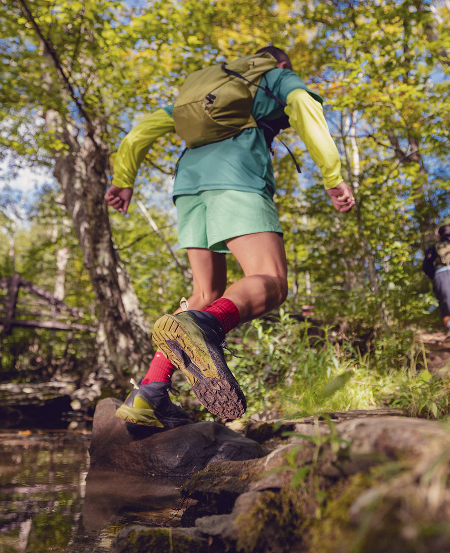 Men's Targhee Apex Wide Waterproof Hiking Boot | Dark Olive/Khaki - Image 9